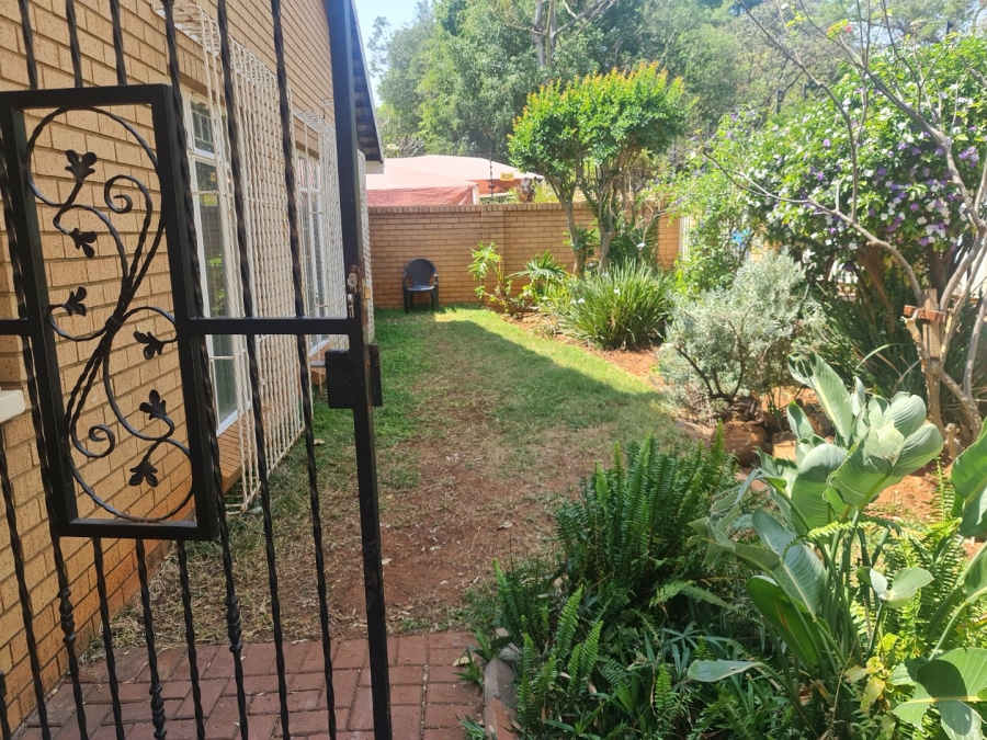 3 Bedroom Property for Sale in Protea Park North West